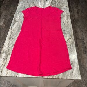 Gap T-shirt, dress size medium pink